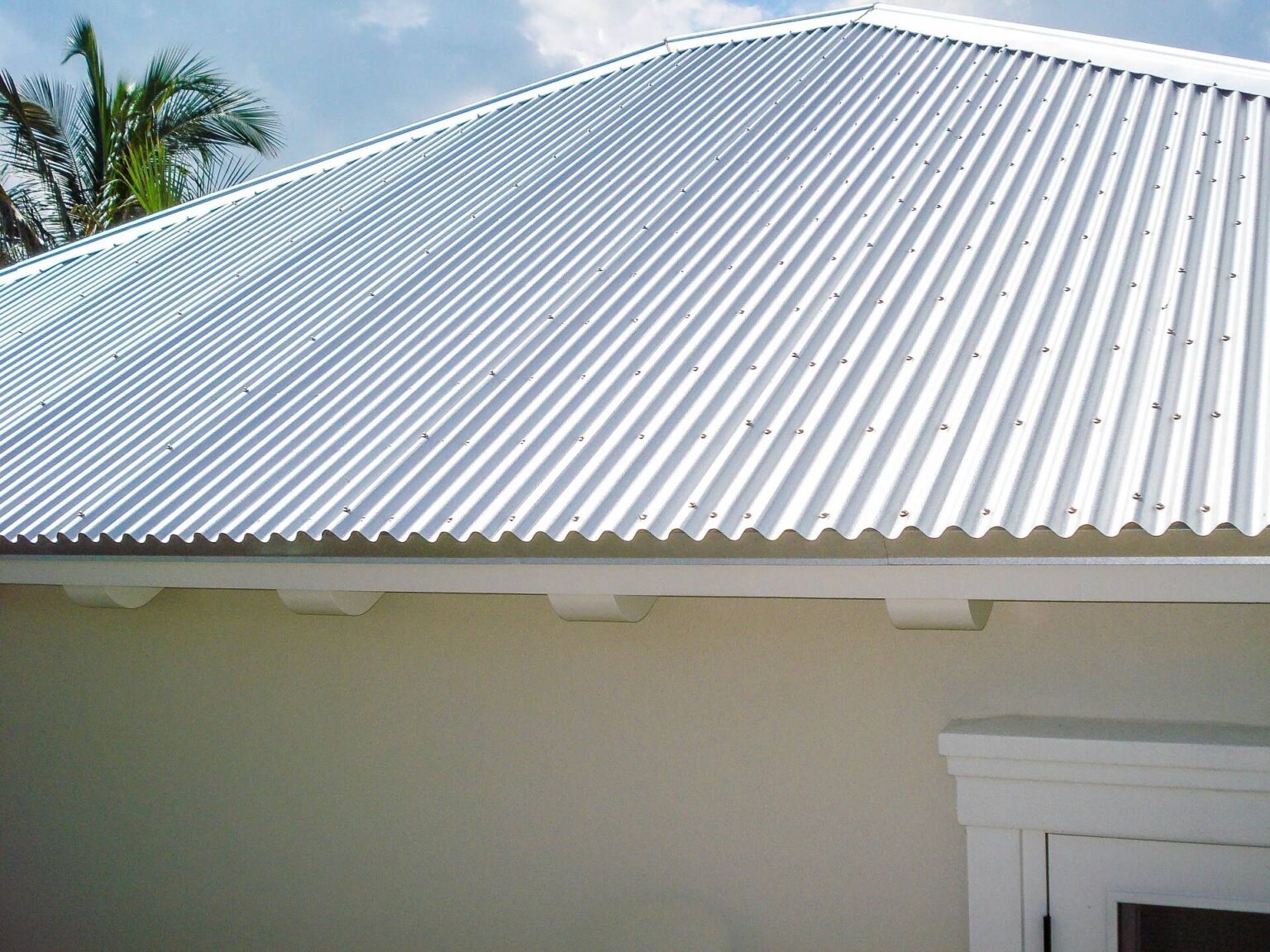 Lake Worths Corrugated Metal Roof Contractors Installers